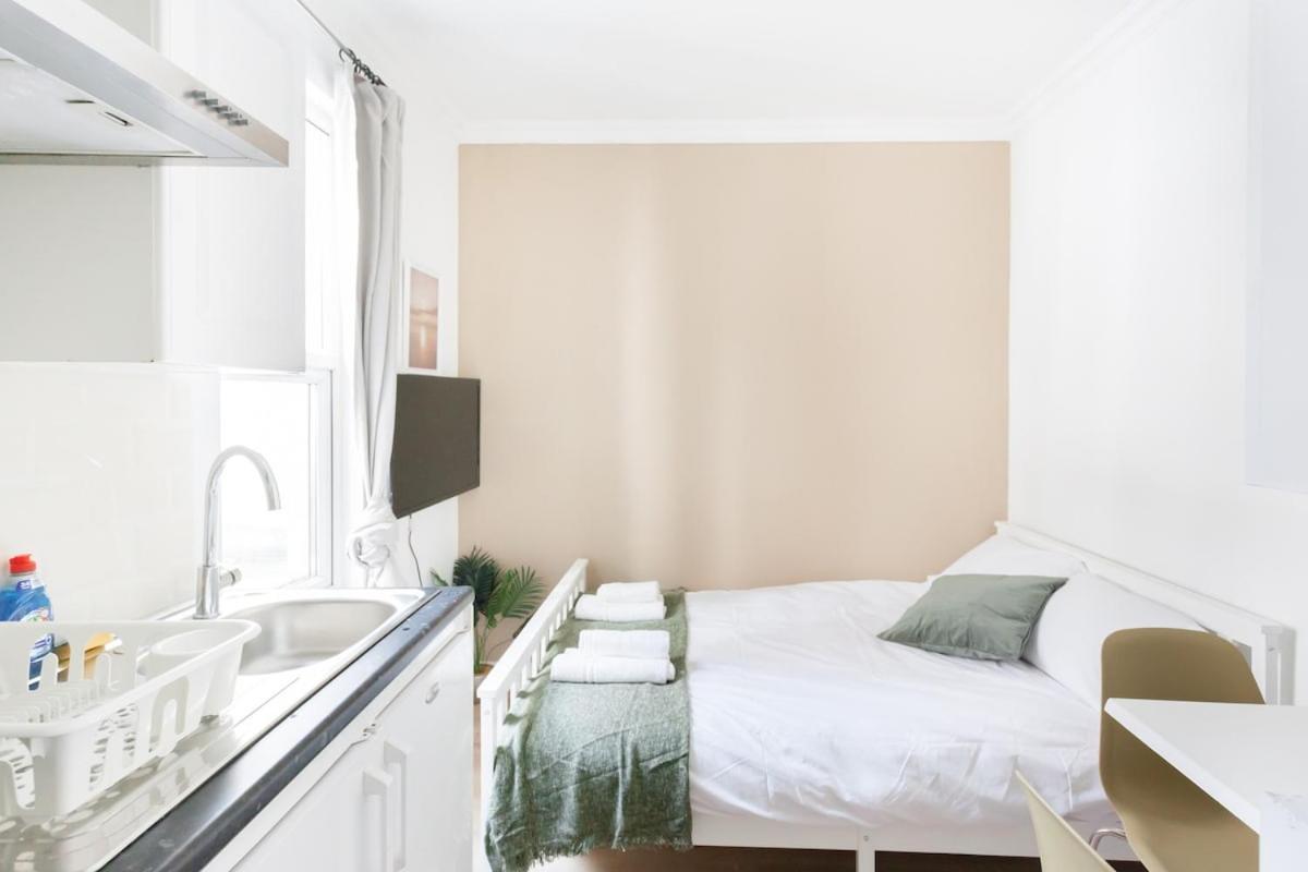 Cozy Near Hyde Park * Londra